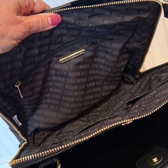 Steve Madden Elegant Black Handbag - Great Condition - Picture 9 of 10